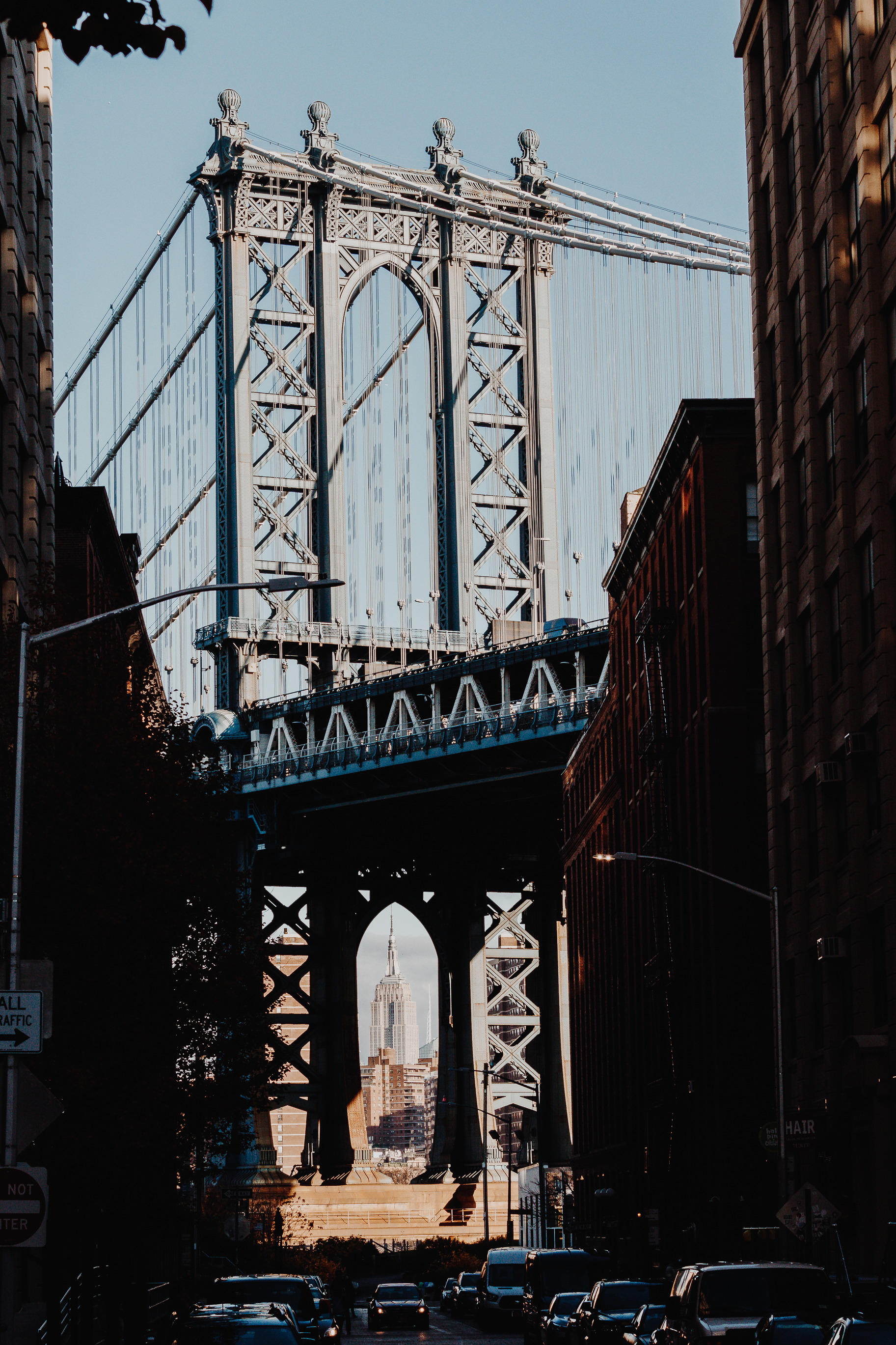 Some people focus only on the photo of the bridge that they miss the fact that the Empire State Building lines up perfectly underneath it if you stand in the right spot. this was a fun one to shoot since I've seen it in movies and TV so much.