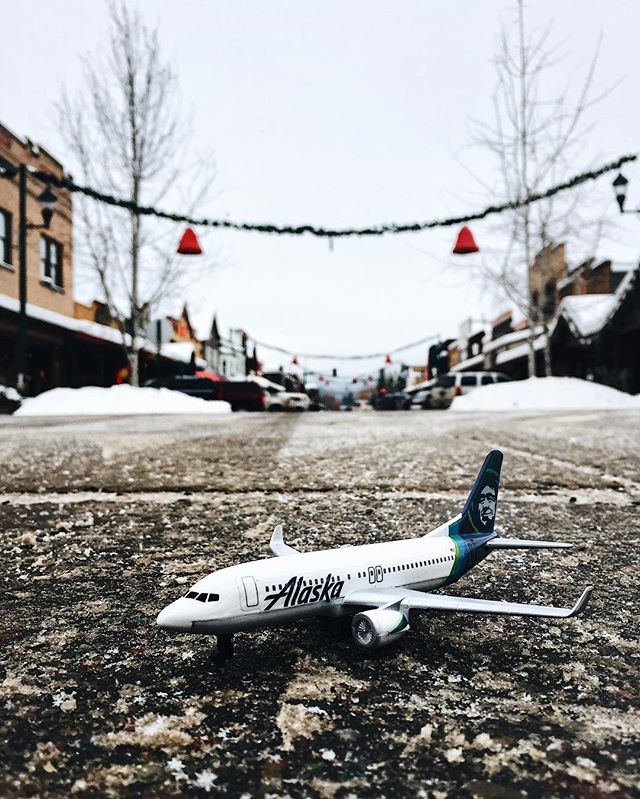 Hey folks! the time has come for us to board our plane and wrap up our weekend in Whitefish. Huge thanks to @alaskaair for inviting us to take this journey. We packed our weekend trip as full as we could and barely scratched the surface of this majestic part of the country! Thanks for following along! 